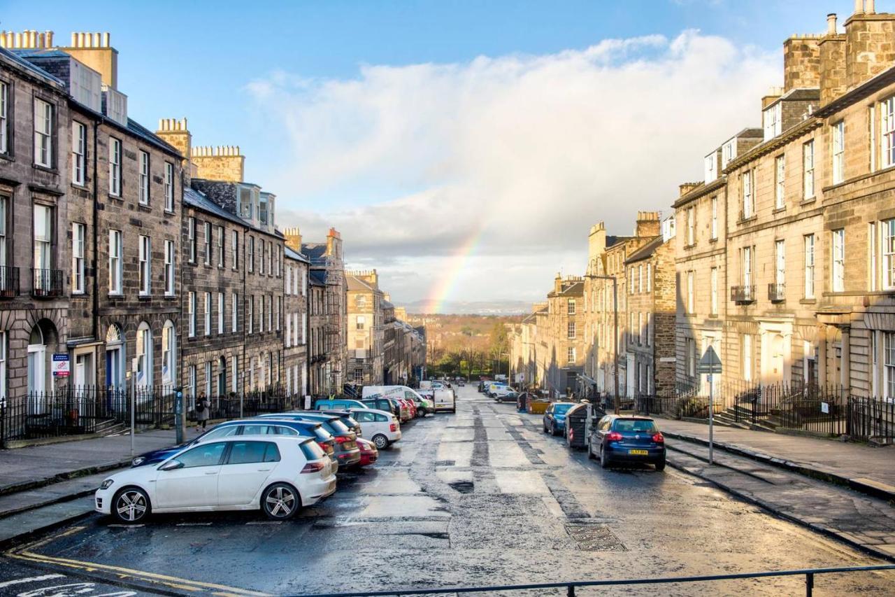 Guestready - Modern Home 5 Minutes Walk From Princes Street Edinburgh Exterior foto